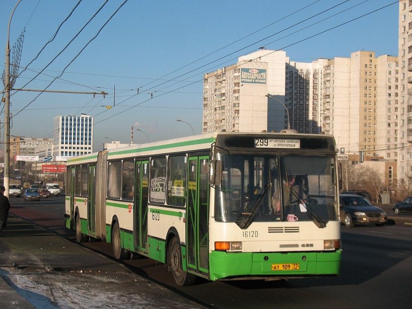 Икарус 415 кабина