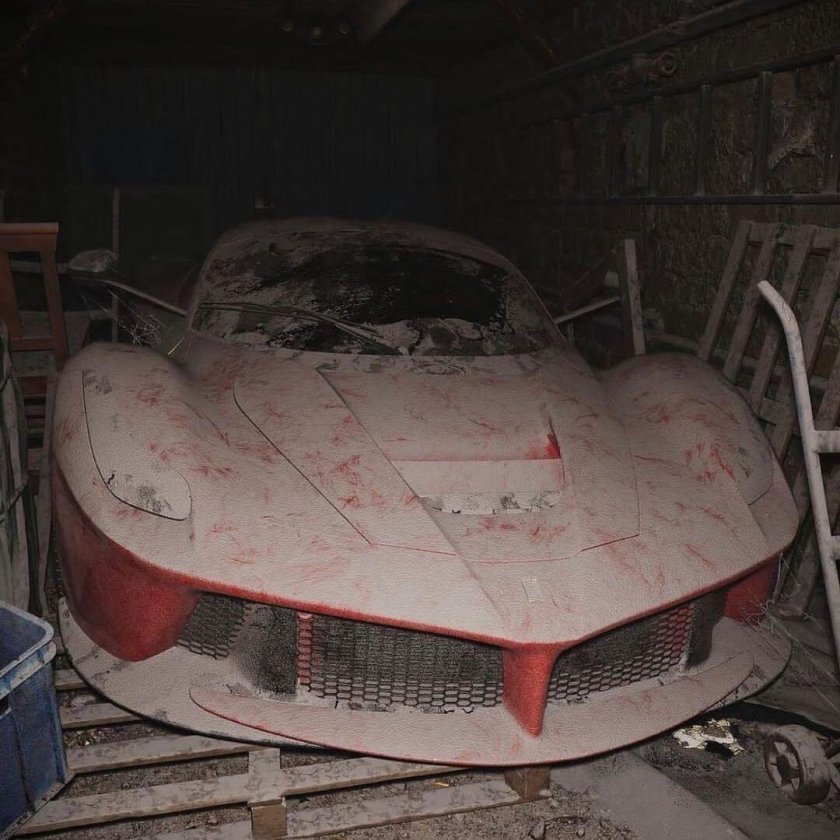 Заброшенные суперкары