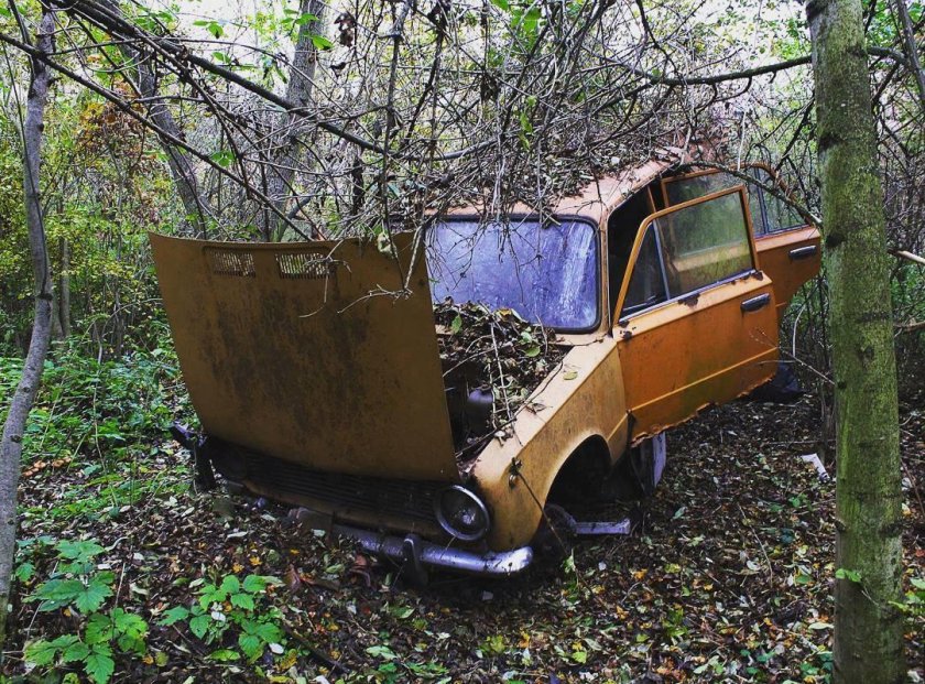 ЗАЗ 965 заброшенный