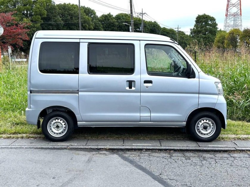 Дайхатсу хайджет карго