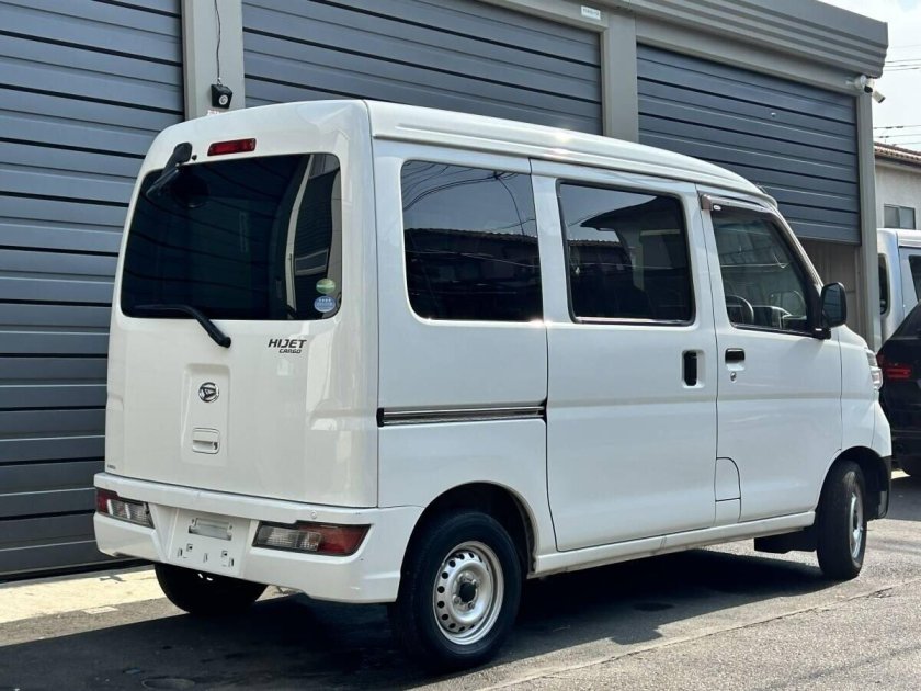 Ниссан нв 100 клиппер