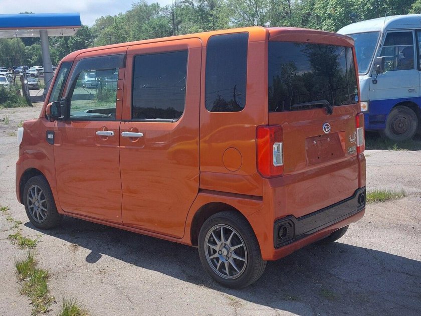 Daihatsu hijet caddie
