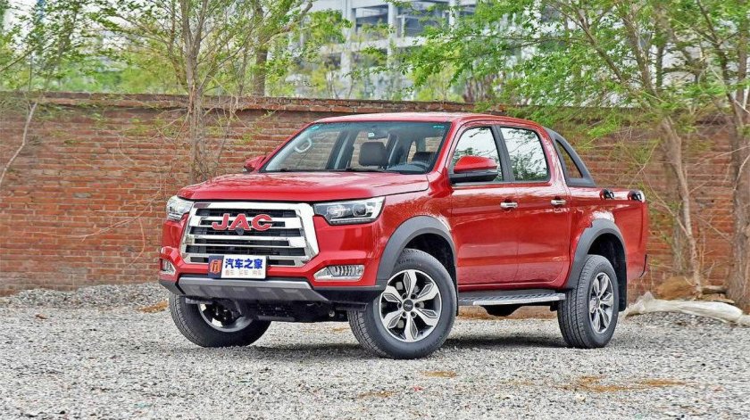 Китайский пикап JAC t8