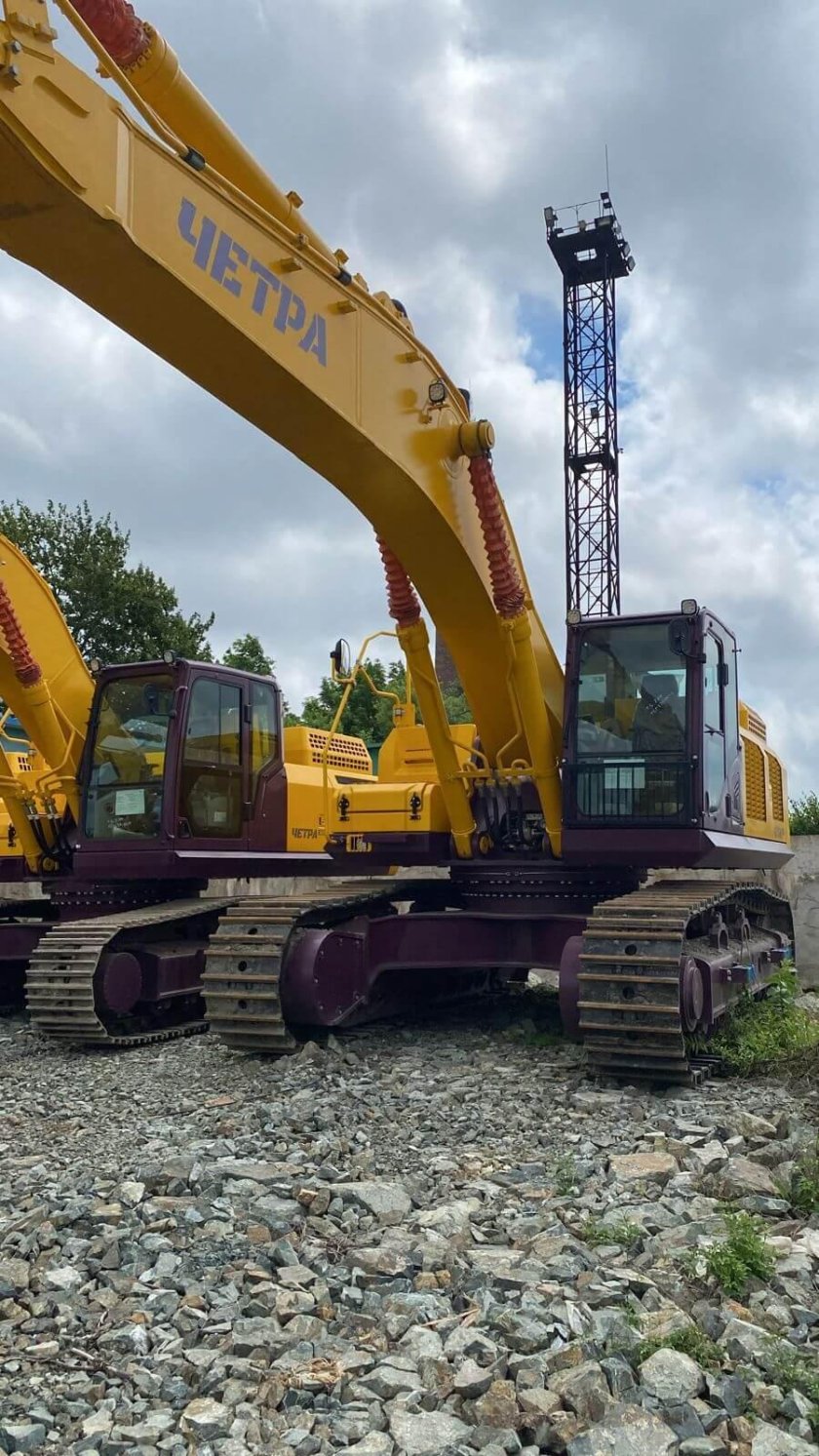 Экскаватор четра е400