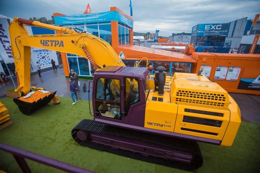 Экскаватор четра