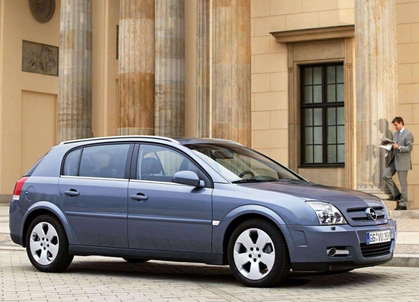 Опель Сигнум 2003