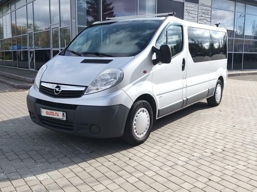 Renault Trafic пассажирский