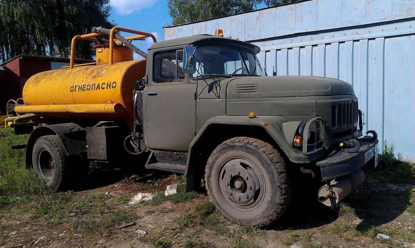 Зил 131 топливозаправщик