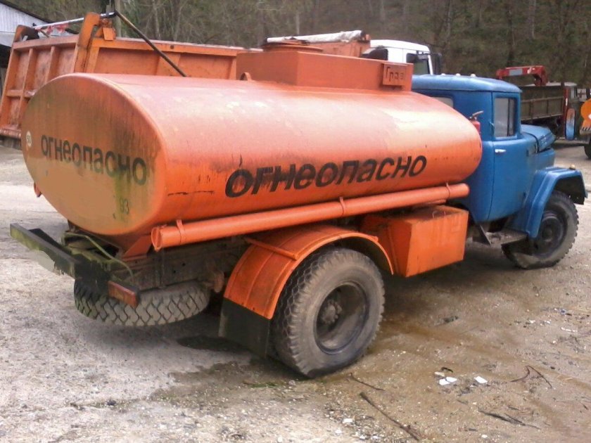 ЗИЛ 130 заправщик