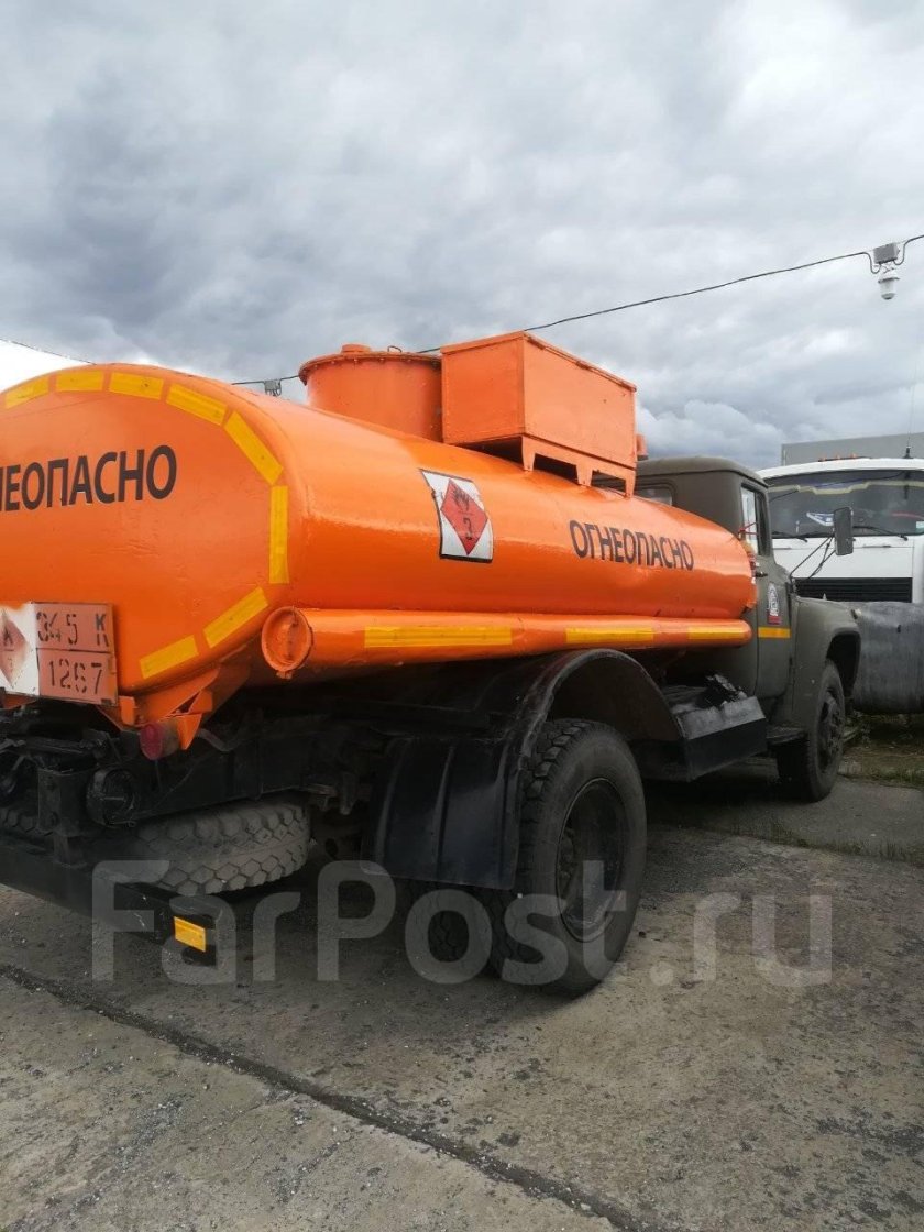 ЗИЛ 130 военный бензовоз