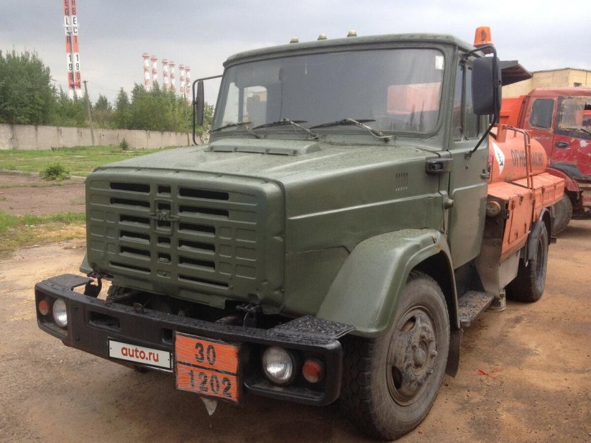 ЗИЛ 4333 бензовоз