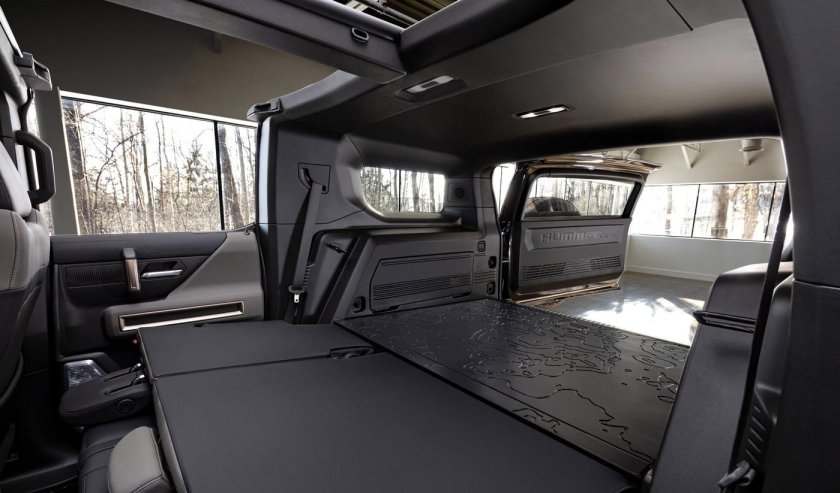 GMC Hummer ev 2024