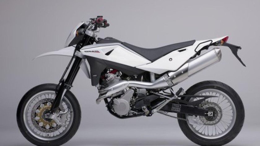 Мотоцикл Хускварна 630