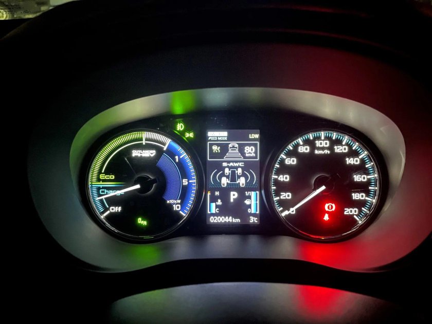 Mitsubishi outlander phev