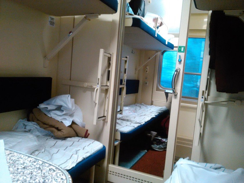 Фирменный поезд Италмас двухэтажный