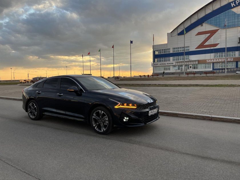 Киа к 5 черная