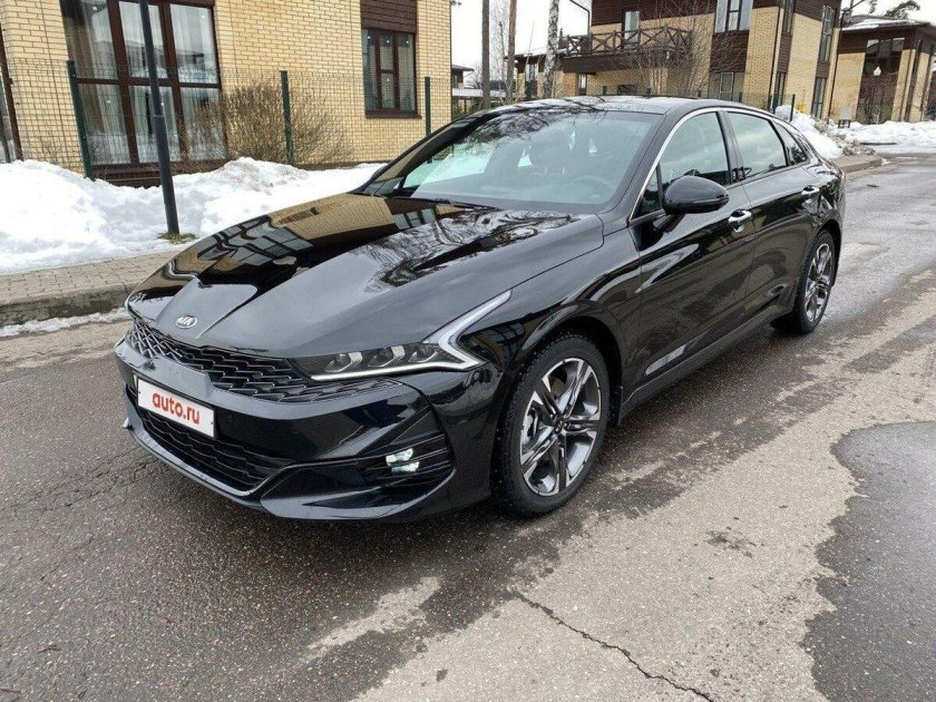 Чёрный Kia k5 III 2.5 at (194 л.с.) с пробегом