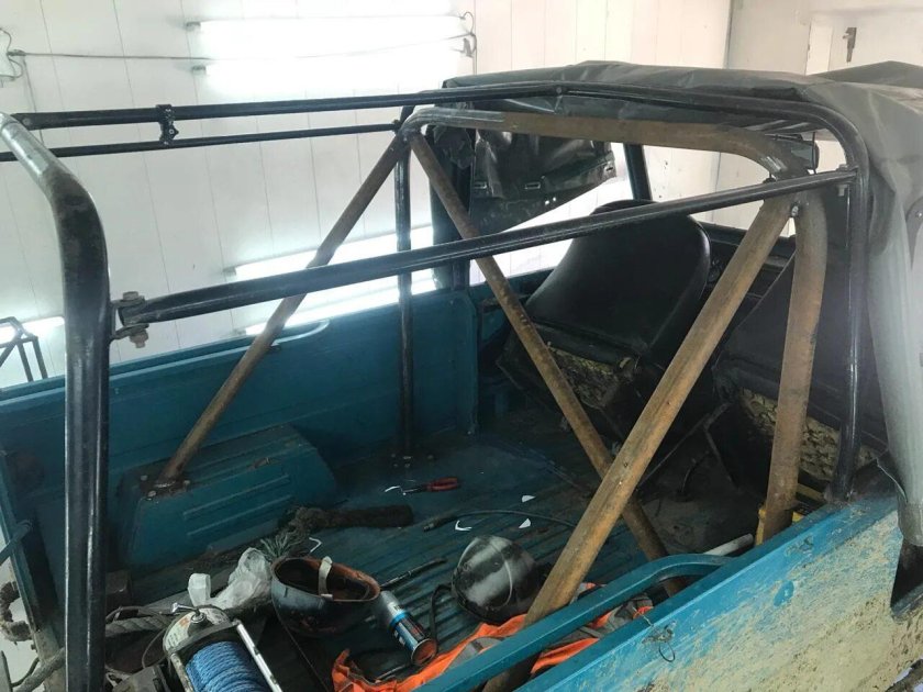 ЛУАЗ каркас безопасности