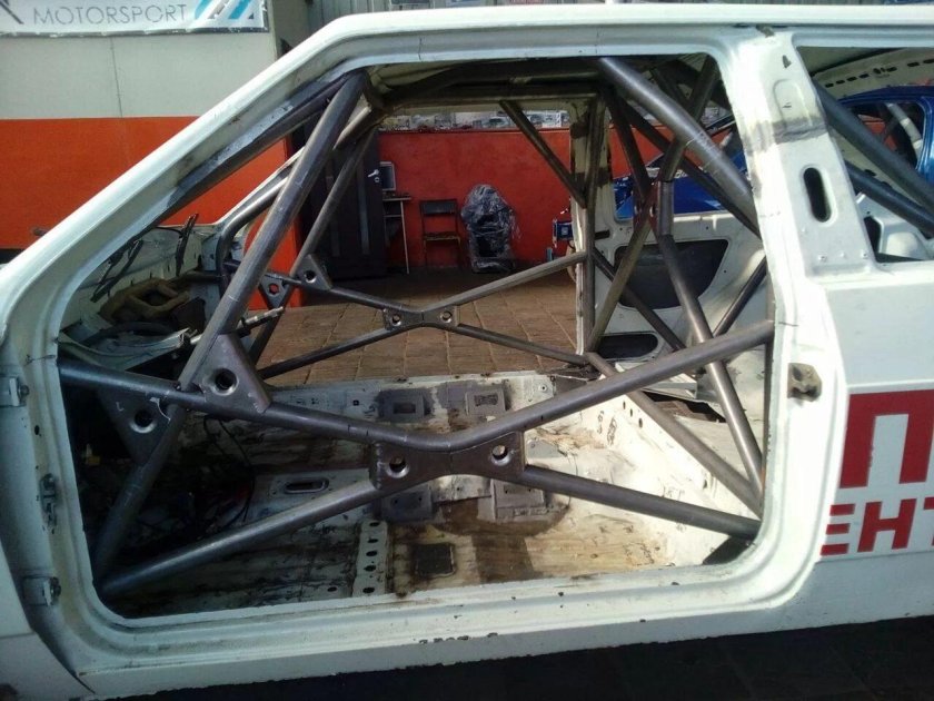 Болтовой каркас 2108