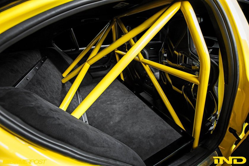 Каркас безопасности BMW e34