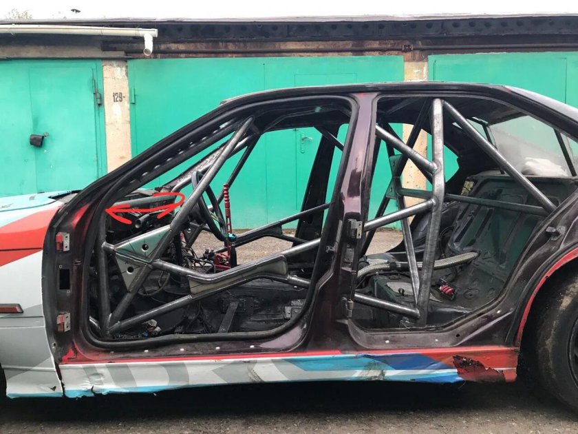 Болтовой каркас безопасности BMW e36