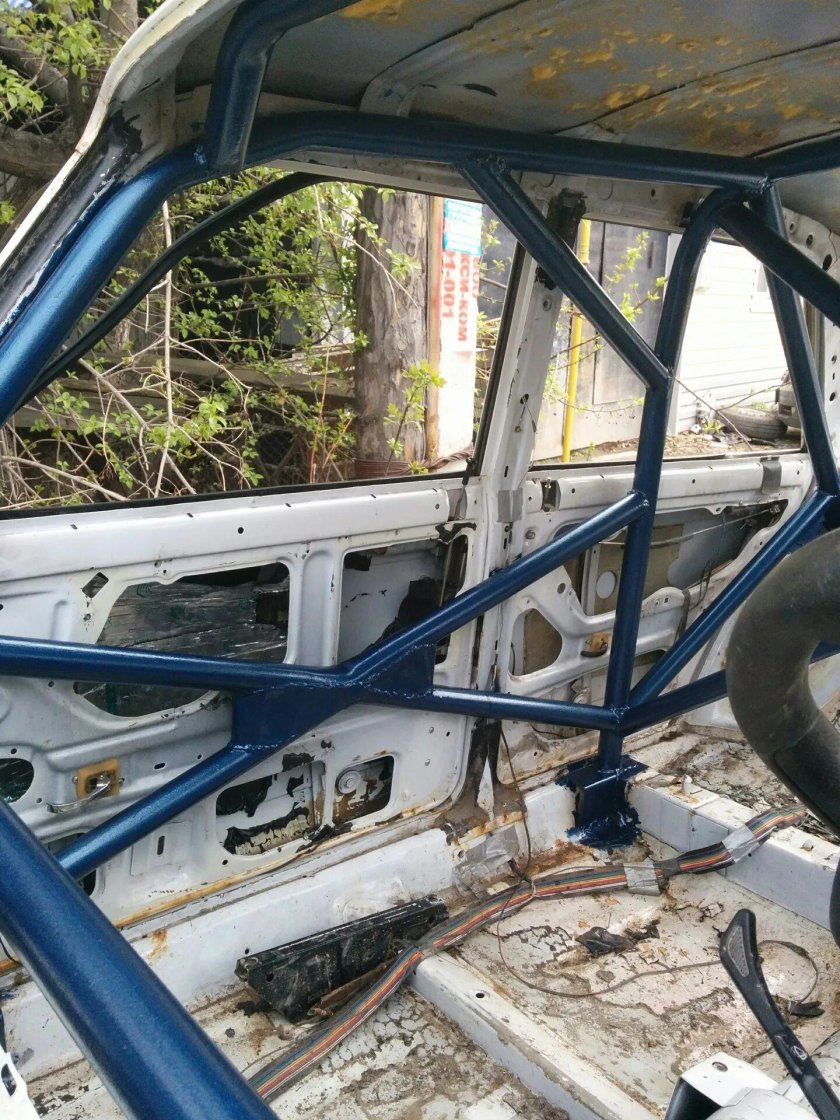Каркас безопасности ВАЗ 2107 болтовой
