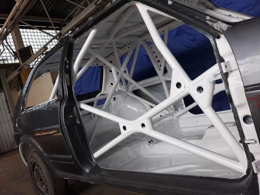 Каркас безопасности ВАЗ 2112