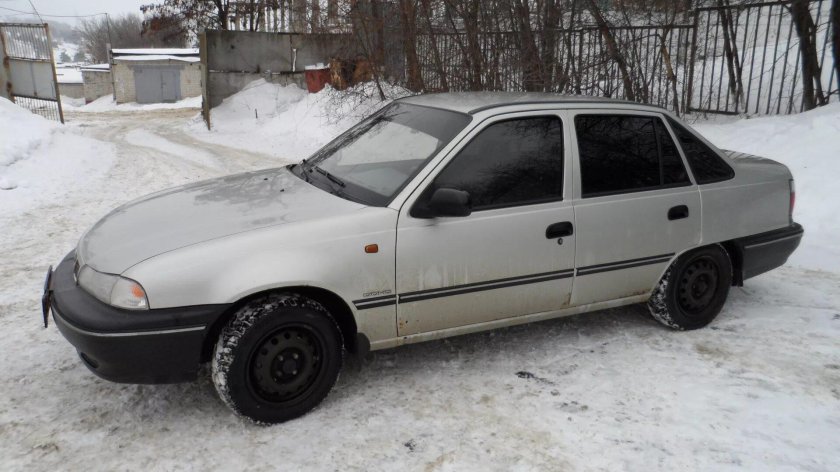 Daewoo Nexia n100 черный