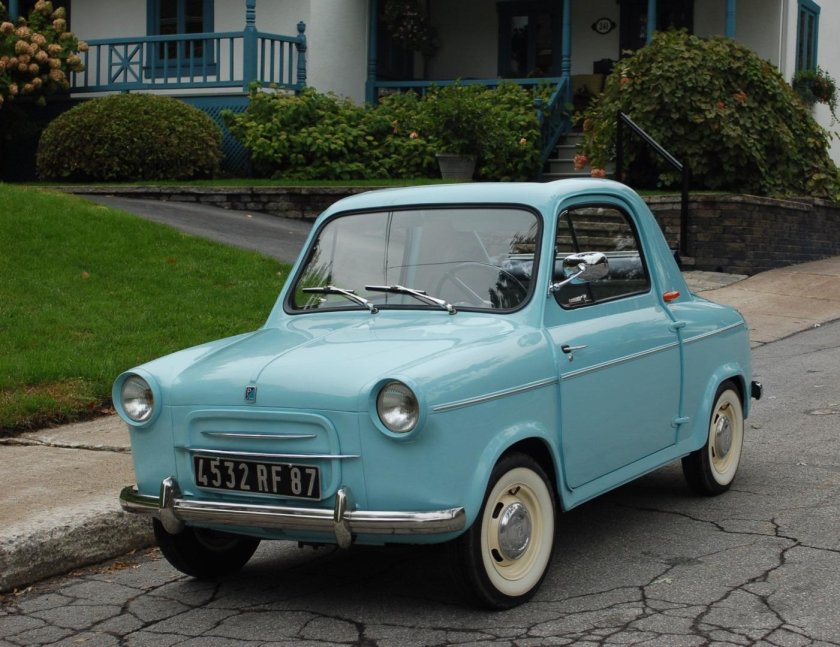 Автомобиль Веспа 400