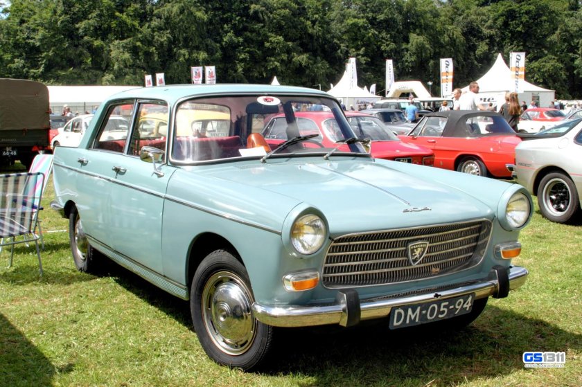 Peugeot 404