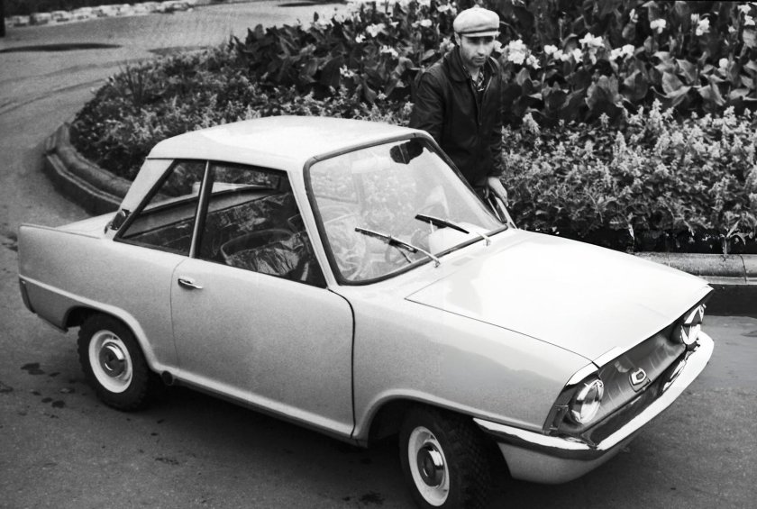 СМЗ-нами-086 Спутник