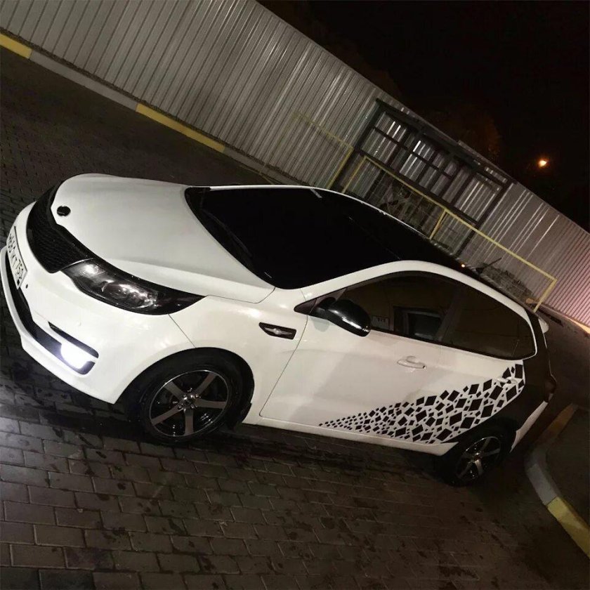 Kia Rio 4 White Tuning