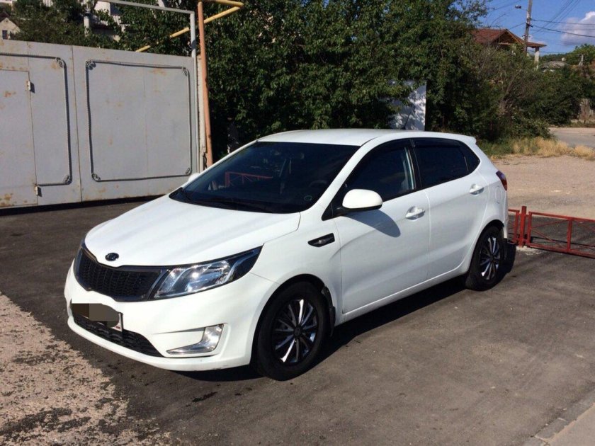 Тюнинг Киа Рио 3 хэтчбек белый