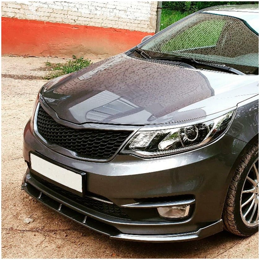 Передний сплиттер на Киа Рио 3