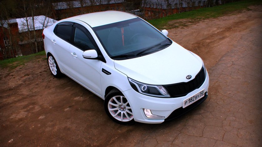 Kia Rio 4 White Tuning