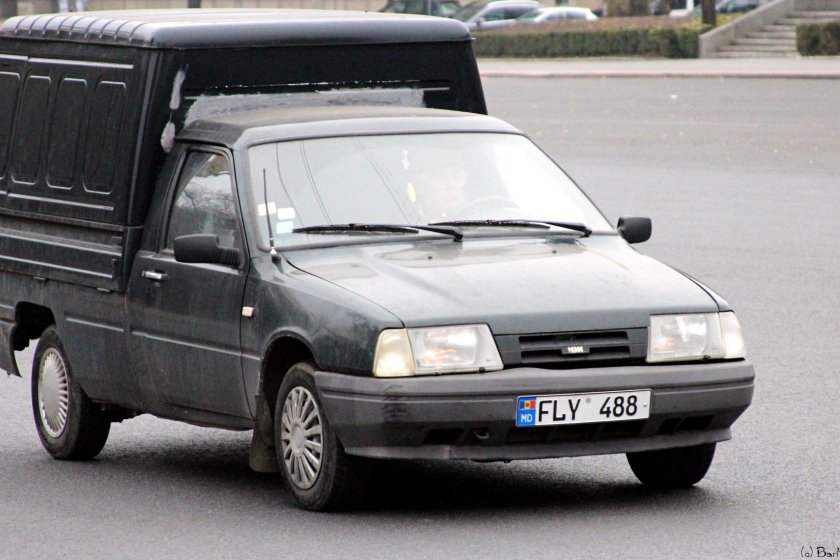 Машина ИЖ 2717