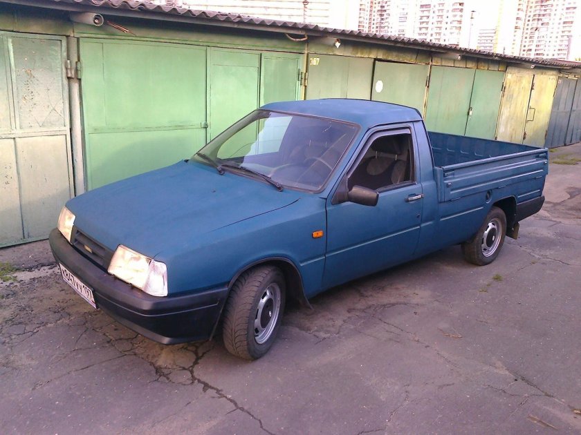 Машина ИЖ 2717