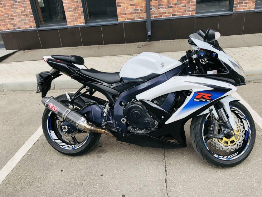Suzuki gsx-r 750 2010