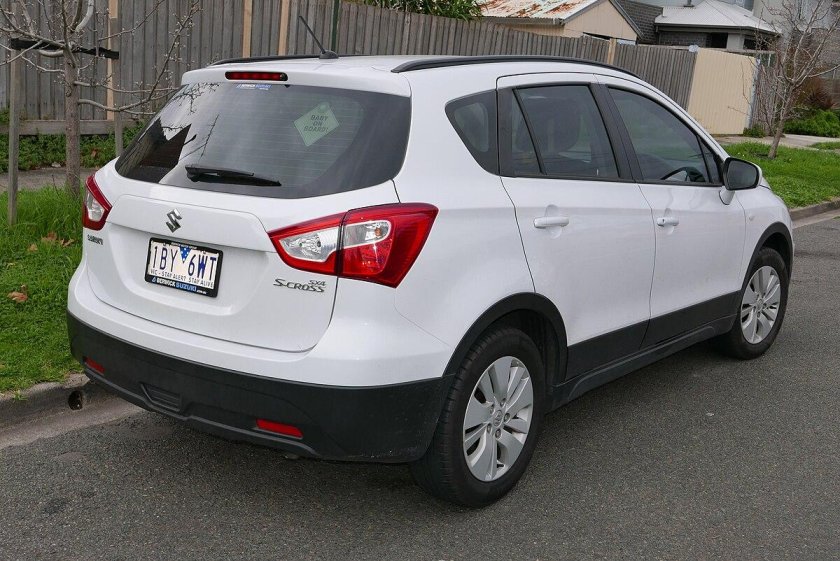 Сузуки sx4 2015