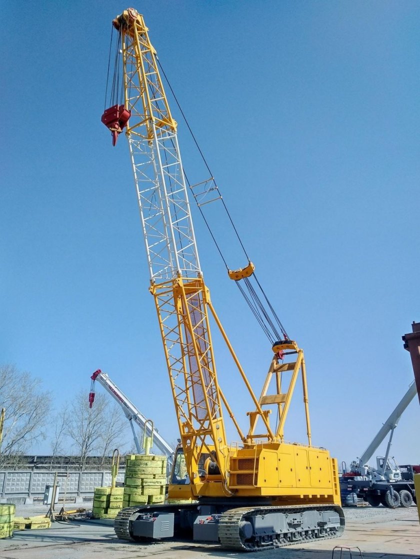 Гусеничный кран ДЭК-25