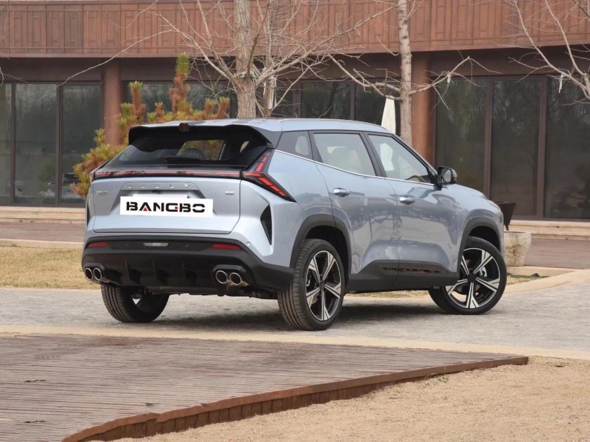 Кроссовер geely