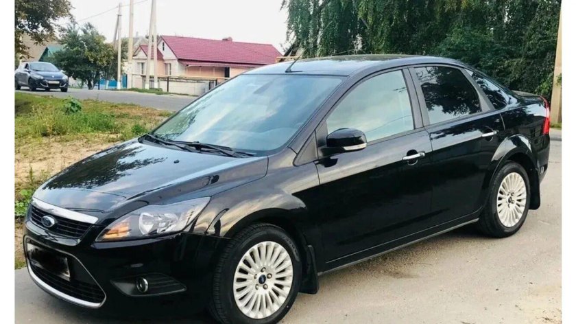 Ford Focus 2 Рестайлинг седан черный