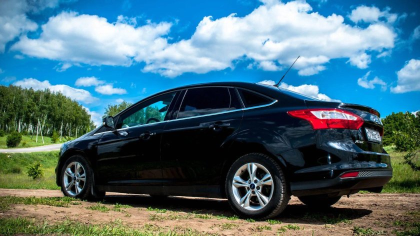 Форд фокус 3 седан чё рный