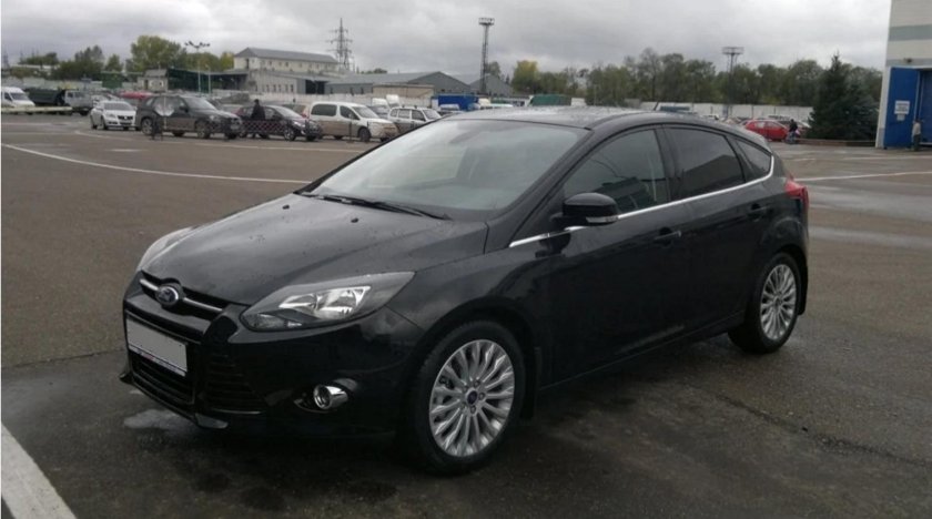 Форд фокус 3 хэтчбек черный
