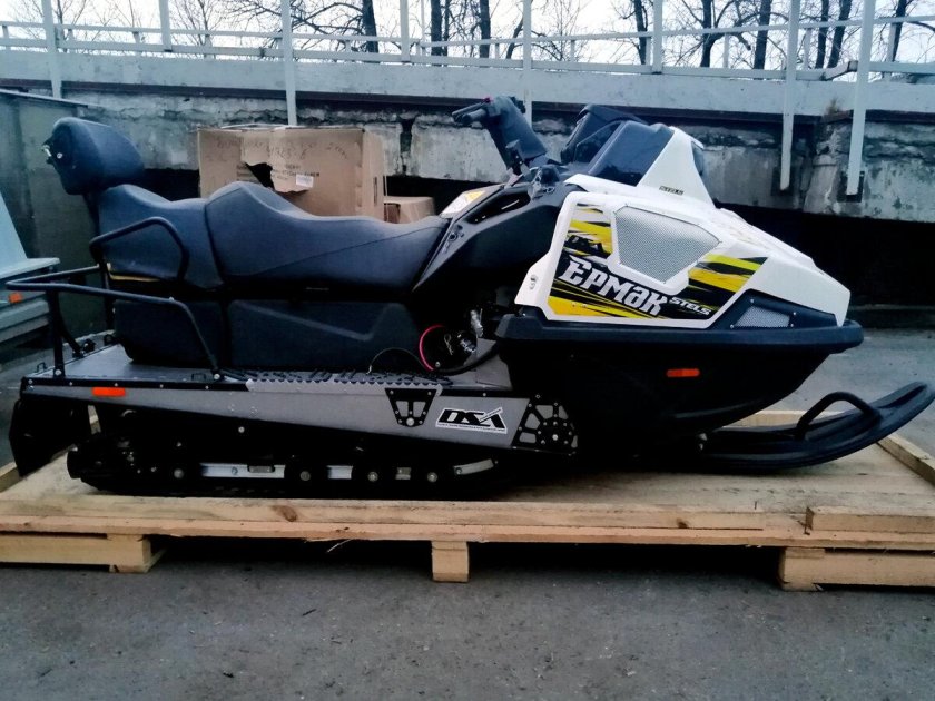 Снегоход stels Ermak 800