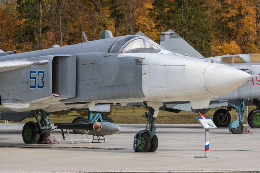 Су-24мп постановщик помех