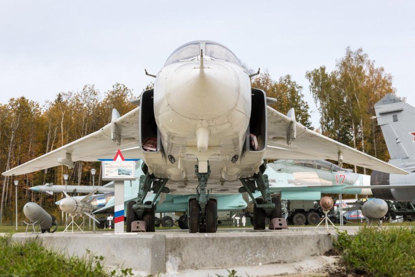 Су-24 постановщик помех