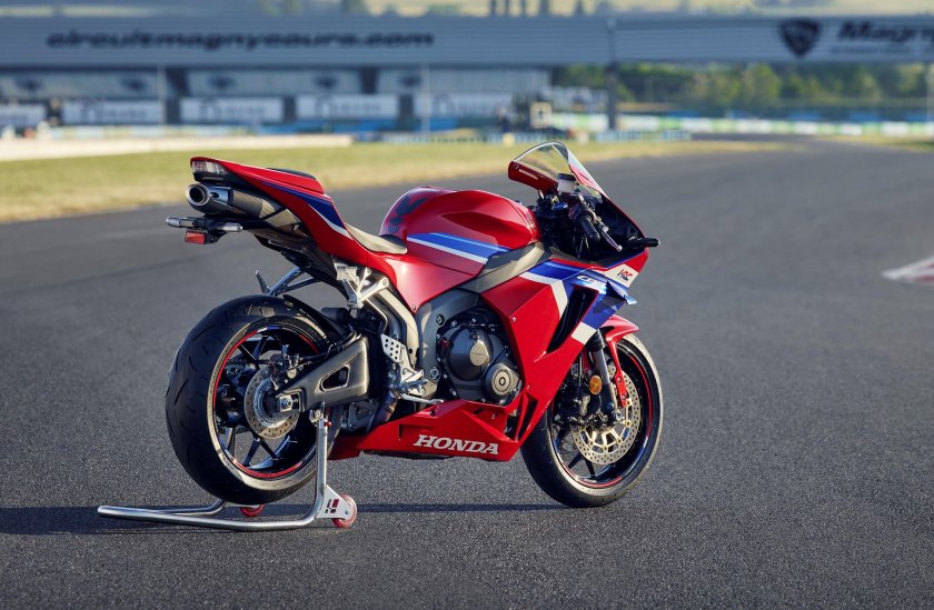 Honda cbr600rr 2024