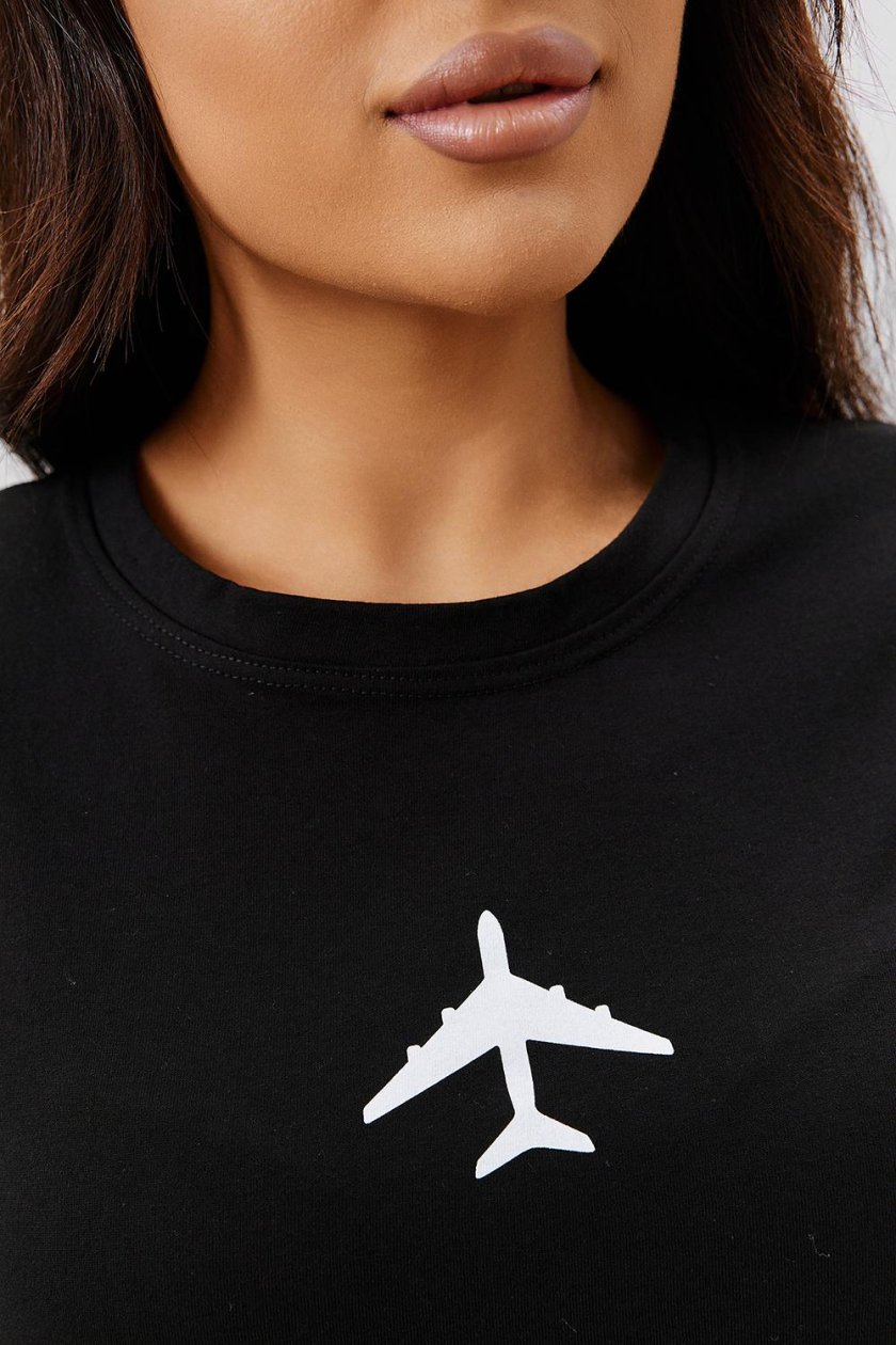 Футболка с самолетом черная