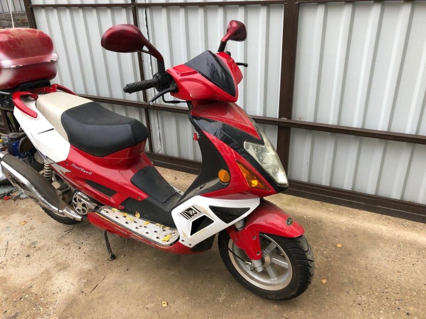 Скутер Cyber Jet 150